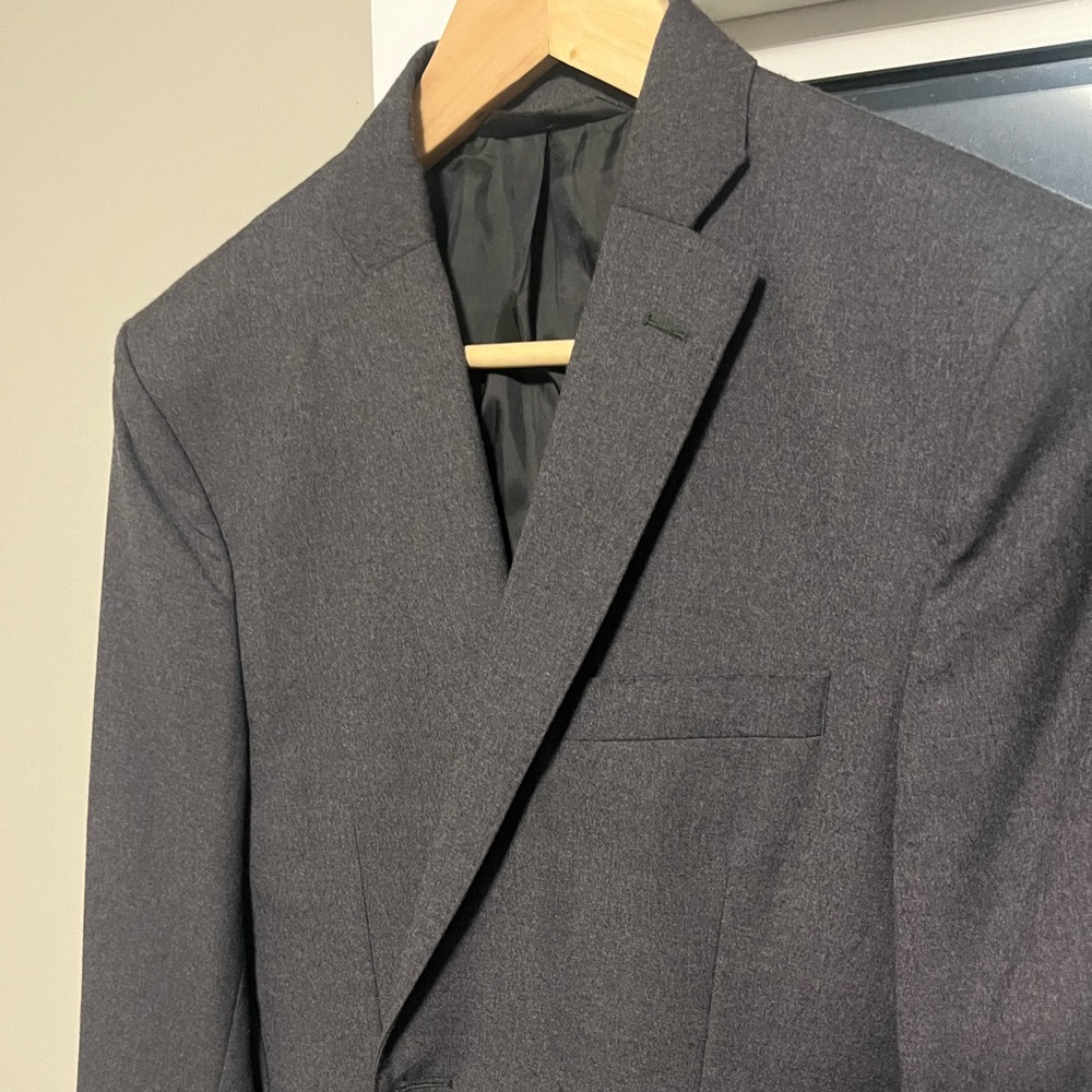 Gray blazer in perfect condition